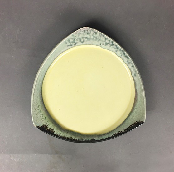 Deborah Schwartzkopf, Medium Plate (Triangular) III
2020, porcelain