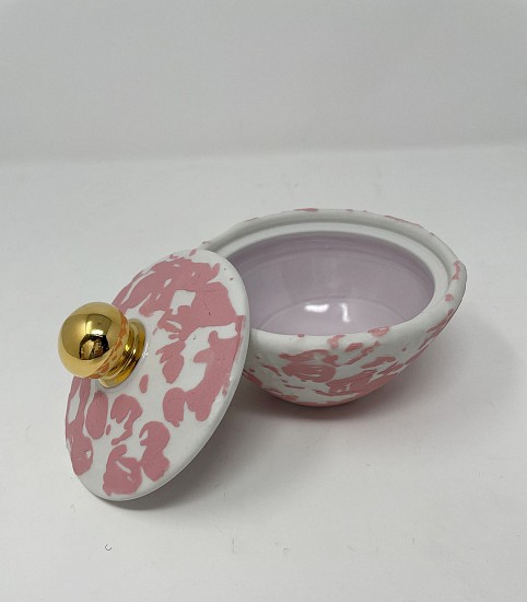 Dallas Wooten, Pink Etched Sugar Jar
2022, Cone 10 stoneware porcelain, colored porcelain, glaze, luster