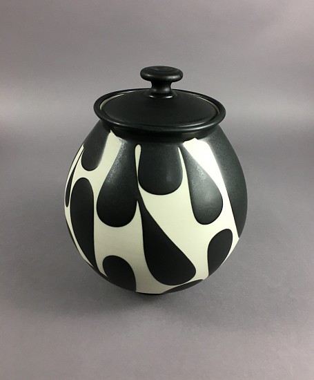 Sam Scott, Black and White Lidded Jar
2019, wheel-thrown kai porcelain