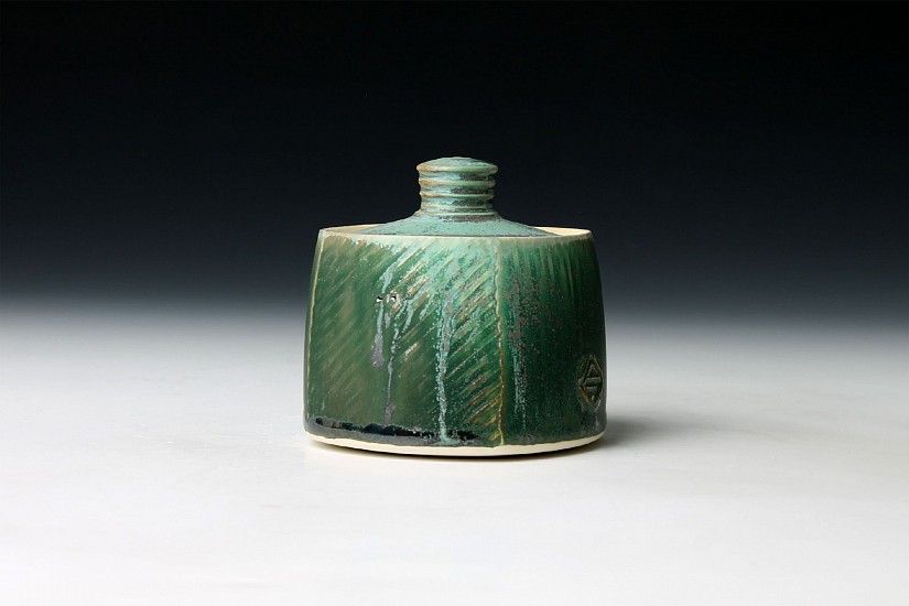 Nick DeVries, Dark Green Square Jar
2023, porcelain