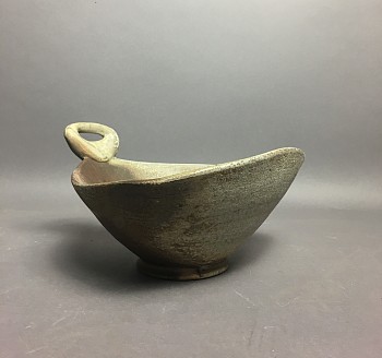 triangular scoop bowl