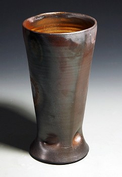 ting 0038 black pinch vase