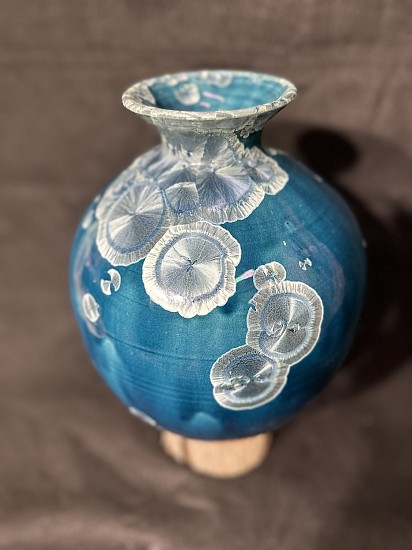 Charlie  Knapp, Crystal Vase
2024, clay