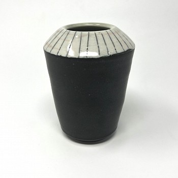 fishk 0078 vase.jpeg