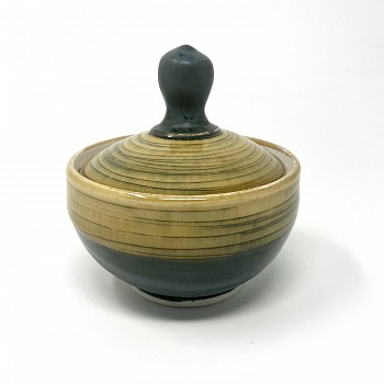 fishk 0123 liddedjar 10.jpeg